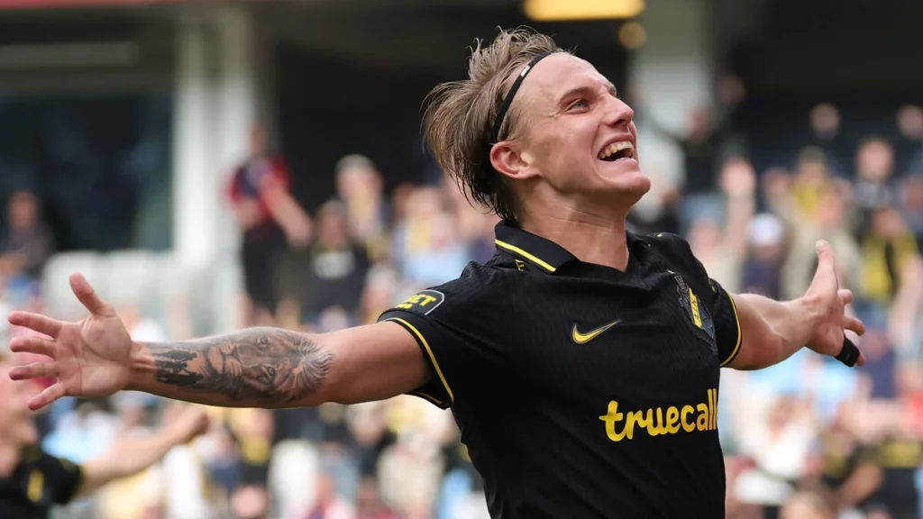 AIK slog tillbaka mot Örgryte när Linus Carlstrand gjorde två mål i sin första start