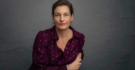 Agnes Lidbeck klättrar runt i släktträdet i sin nya roman