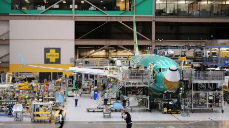 FAA beordrar inspektion av 471 Boeing 737 Max-plan för sprickor