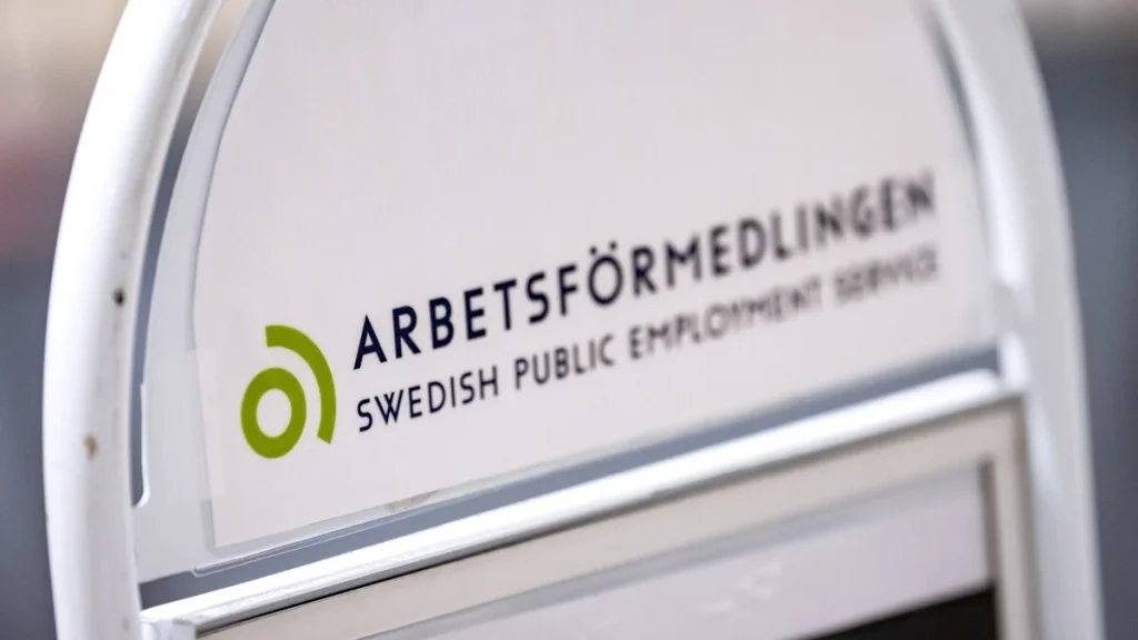 Omkring 80 personer anmälda enligt Sveriges nya lag om informationsdelning på tre veckor