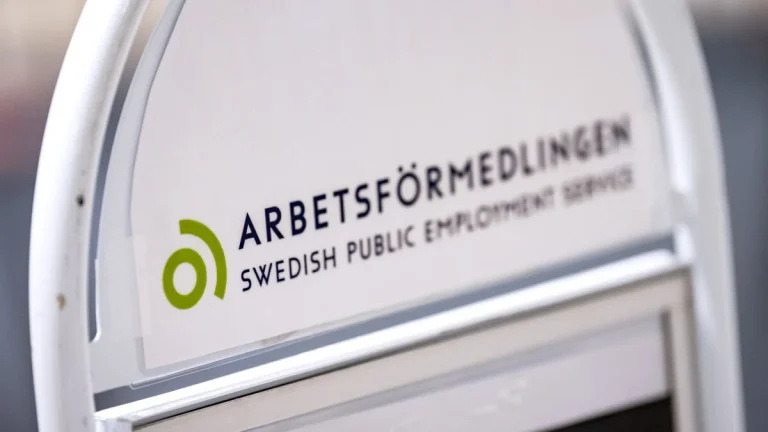 Omkring 80 personer anmälda enligt Sveriges nya lag om informationsdelning på tre veckor