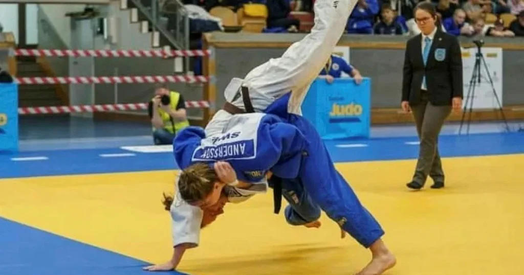 Lilla orten luktar kattpiss – och dominerar svensk judo