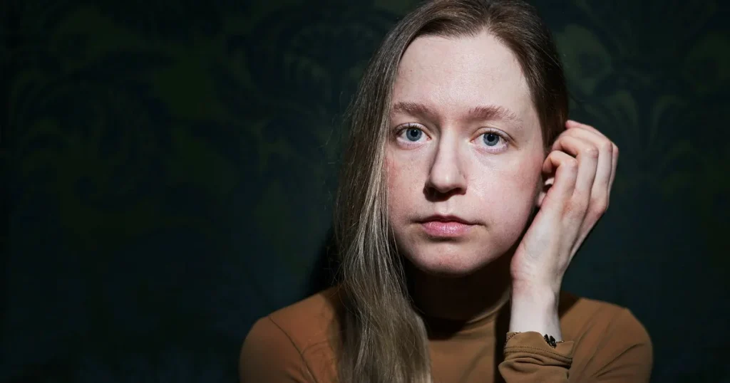 Ensamt och sorgset, men ändå ett livfullt möte med en författare som gått i vinterdvala