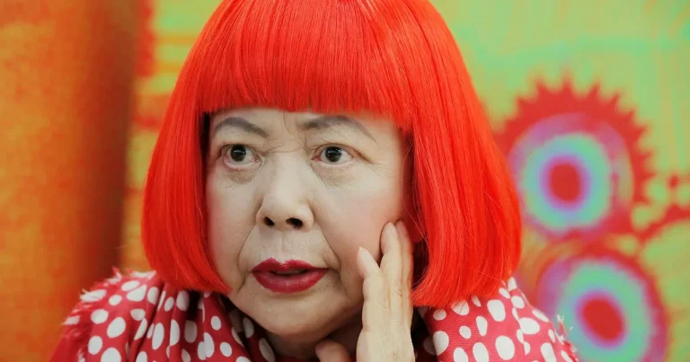 Konstnären Yayoi Kusama är död – känd för prickiga landskap