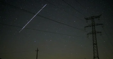 Störtande satelliter kan hota ozonlagret