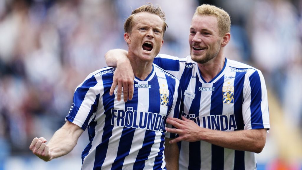 Sam Larsson leder IFK Göteborg till viktig 2-0-seger över Degerfors