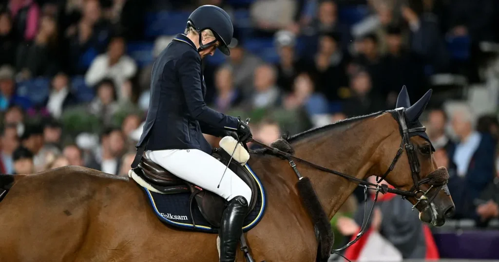 Muren gav mardrömsstart för Sverige i VM-finalen