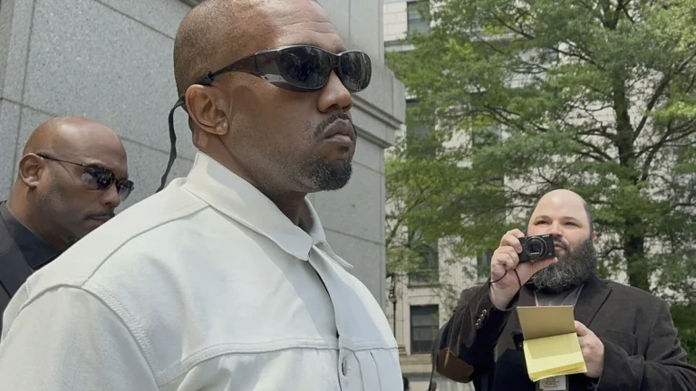 Kanye West stäms av producent för obetalt arbete på Vultures 2 och Bully