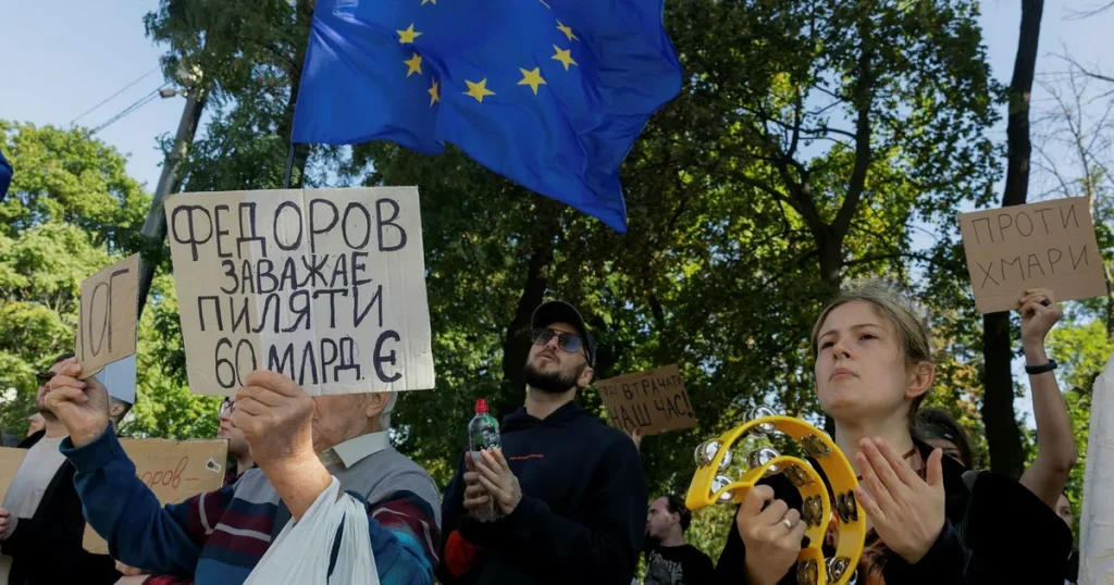 Sanna Torén Björling: Utgå från att Ryssland skulle försöka störa ett val i Ukraina