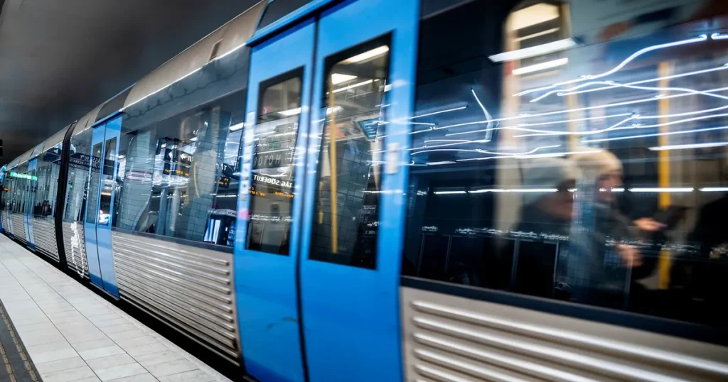 Nya siffrorna – rusningen efter SL-kort fortsätter