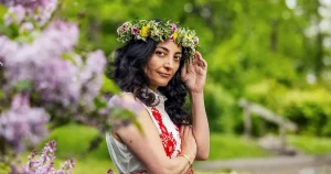 Hjärnkirurgen Elham Rostamis berättelser om motståndskraft rör mig till tårar