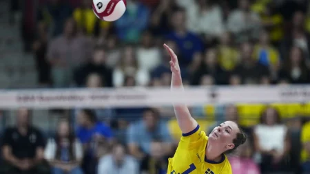 Haak sätter EM-poängrekord när Sverige skräller mot Kroatien