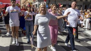 Magdalena Andersson presenterar tre prioriteringar för hur hon skulle styra Sverige