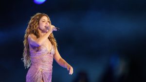 Shakira lovar att återuppbygga minst 10 jordbävningsskadade skolor i Colombia