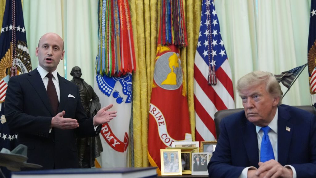 Trump undertecknar ny order för att begränsa födelselandsmedborgarskap i USA