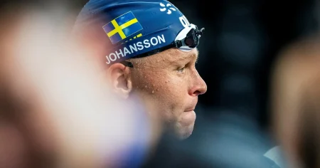 ”Går i ett mörkt rum och letar efter lampknappen”