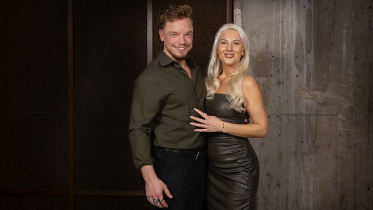 Gift vid första ögonkastet återvänder som XL-version – med fler singlar, fler avsnitt och nytt format