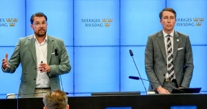 Gabriel Zetterström: Jomshof hatar på journalister medan Åkesson drömmer om Rosenbad