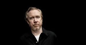 Lars Winnerbäck återvänder till sin typiska lunk på ”Längtan till våren”