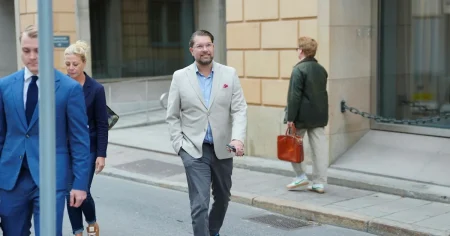 Åkesson: Konstruktivt möte om ”parlamentariska lägen”