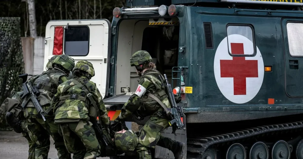 Riksrevisionen: Brister i Försvarsmakten bromsar upprustningen