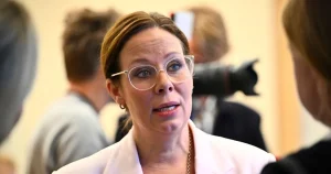 Iransk tjänsteman utvisas från Sverige