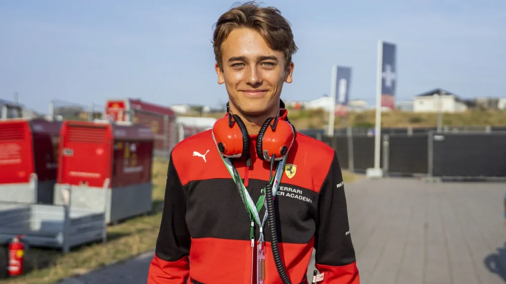 Beganovic tar säsongens första Formel 2-seger i Spanien.