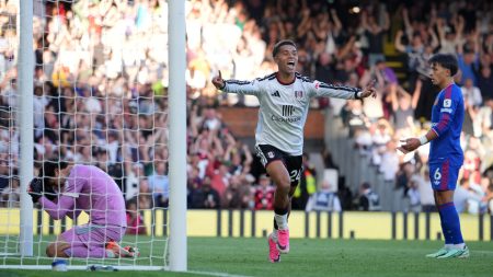 Matheus Cunha räddar en poäng för Manchester United efter bisarrt självmål mot Fulham