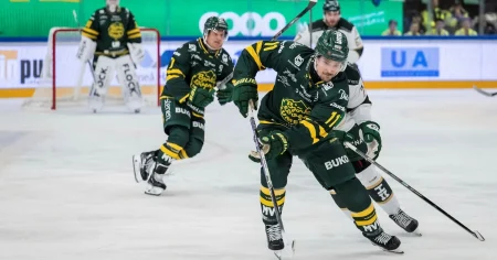 Nykomlingens smäll – i första SHL-matchen hemma