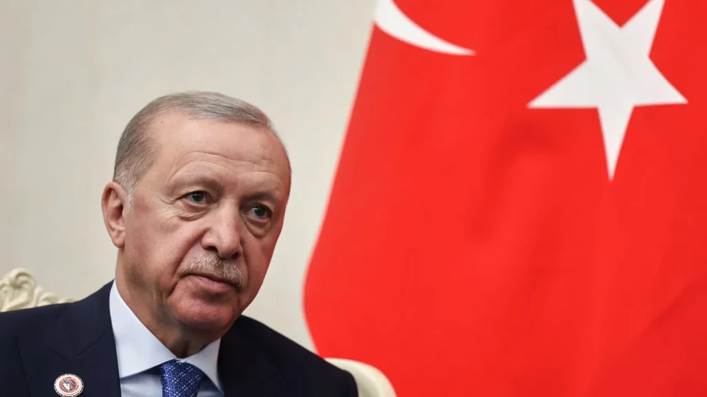 Turkiet blockerar fler HBTQI-organisationers sociala mediekonton