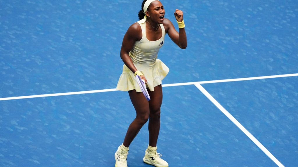 Here are a few Swedish rewrites of the title, ranging from direct to more natural sports-headline style:
Coco Gauff når semifinal i US Open efter comebackseger mot Mirra Andreeva
Coco Gauff till US Open-semifinal efter vändning mot Mirra Andreeva
Coco Gauff klar för semifinal i US Open efter comeback mot Mirra Andreeva
The most natural Swedish sports headline is probably the second one: Coco Gauff till US Open-semifinal efter vändning mot Mirra Andreeva.