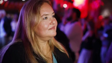 Vänsterpartiet: Centerpartiet måste välja sida i Anderssons regeringssamtal