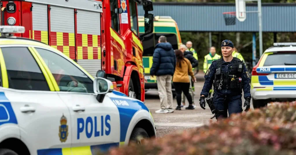 Pojke lade upp video och knivbild efter attack på skola