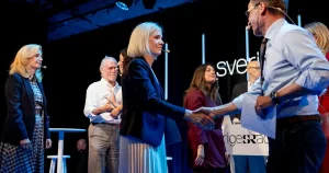 Folke Rydén: Svenska medier intervjuar sönder valrörelsen