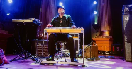 Bitvis tankspritt med trollkarlen Daniel Lanois på myshumör