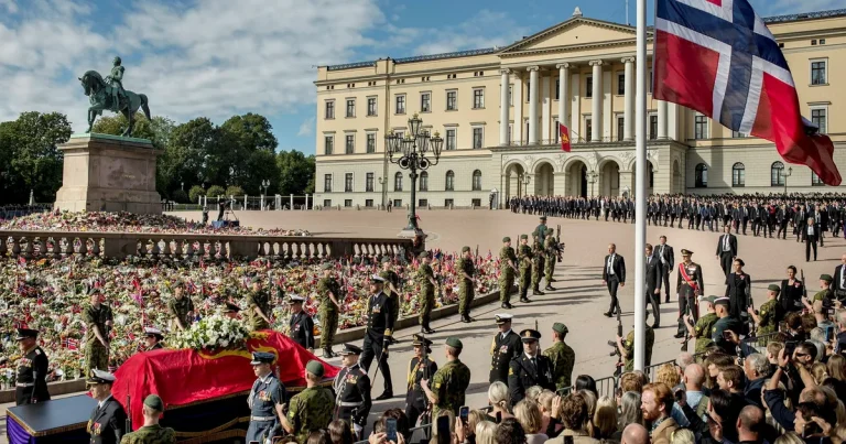 Kalena: En annan gång började alla journalister gråta