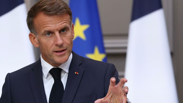 Macron säger: Grönlands säkerhetsavtal bekräftar Danmarks suveränitet.