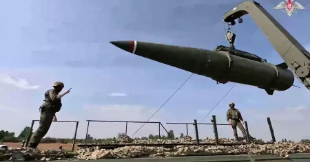 Ryssland hotar Nato med kärnvapen