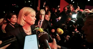 Andersson närmast – men regeringsfrågan lever vidare