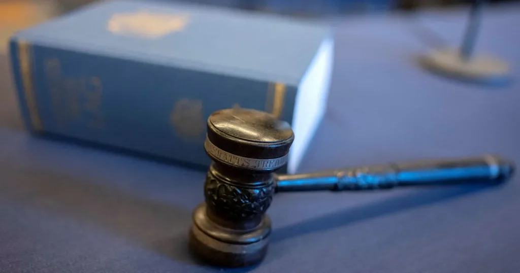 Långa fängelsestraff – 15-åring skulle mörda för nätverk