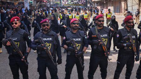 Pakistanska styrkor befriar 23 gisslan i Baluchistan – dödar fem separatister.