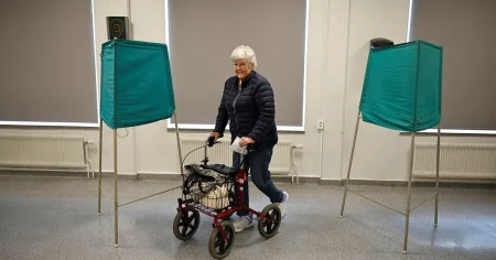 Bildspel. Valdagen runt om i Sverige