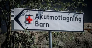 Svalgoperationer på småbarn får fortsätta på privata kliniker