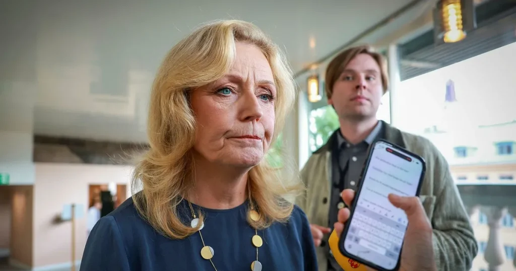MP-irritationen mot C efter beskedet: ”Bara spel”