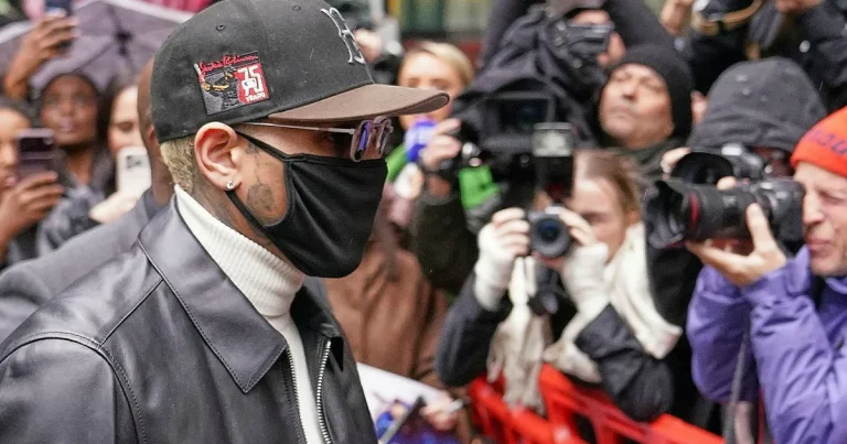 Chris Brown döms i London – men slipper fängelse