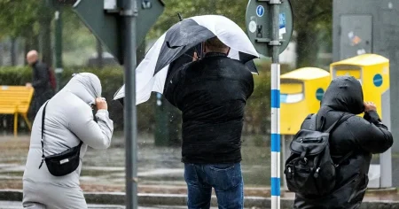 Stormen Boelo bjuder på höstrusk i helgen