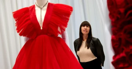 H&M:s designsamarbeten ställs ut på Sven-Harrys konstmuseum