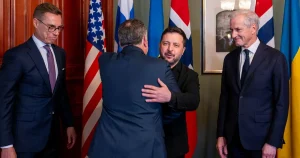 Mötet mellan Zelenskyj och Witkoff har inletts i Oslo