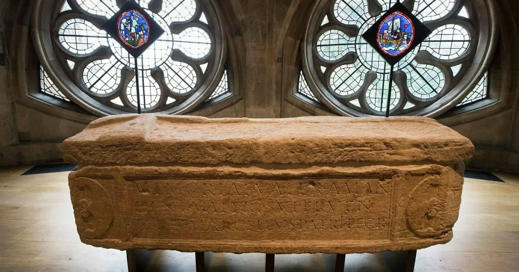 Expert: Mysteriet om romersk sarkofag i Westminster Abbey löst