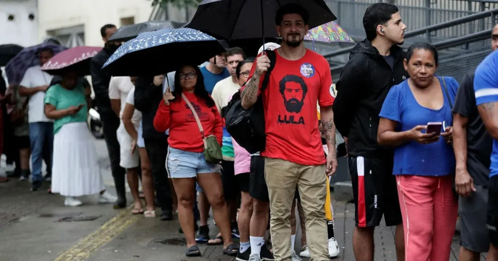 Spänd väntan i Brasilien inför valrysaren: ”Kan gå åt vilket håll som helst”